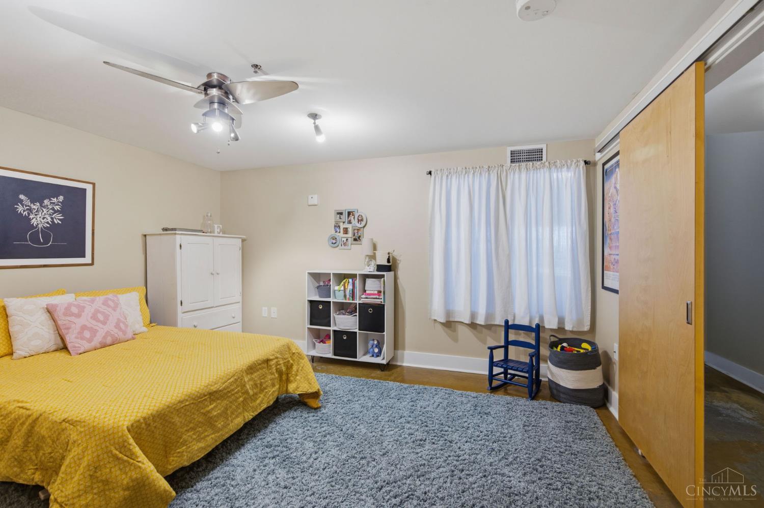 353 West 4th Street, Unit 602 Cincinnati, OH 45202 - Photo 33 of 44