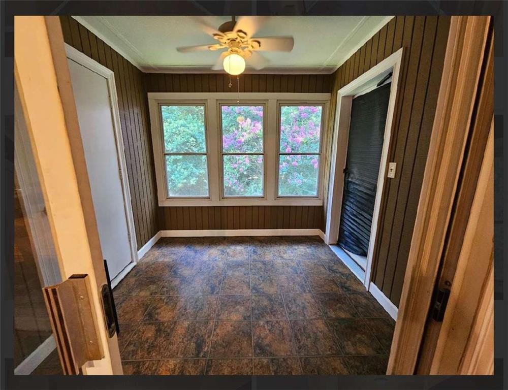 2539 Oakridge Place Decatur, GA 30033 - Photo 5 of 14 a view of an empty room with a window