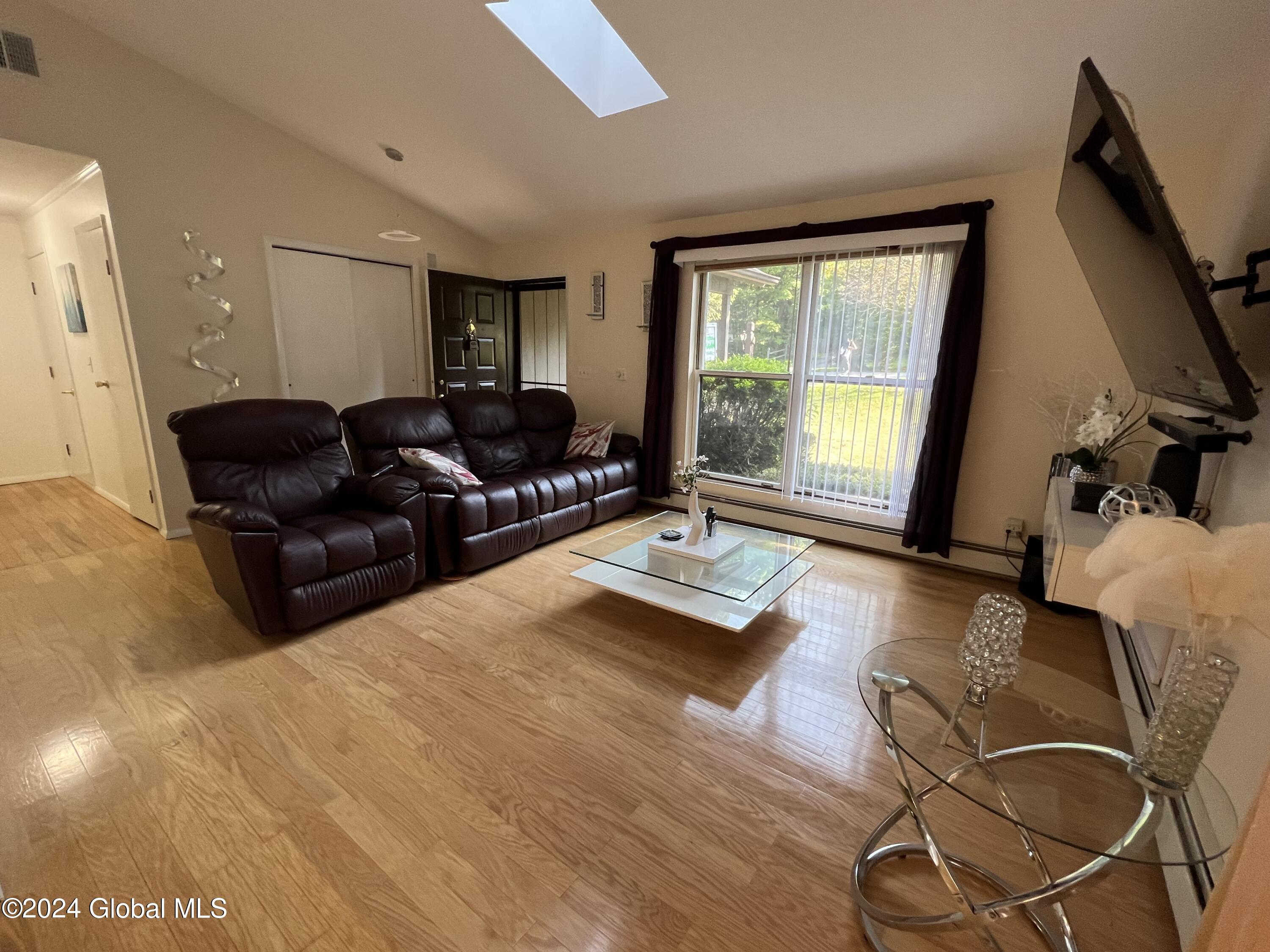 35 Meadow Rue Place Malta, NY 12020 - Photo 17 of 52 Photo Sep 04 2024, 3 58 28 PM