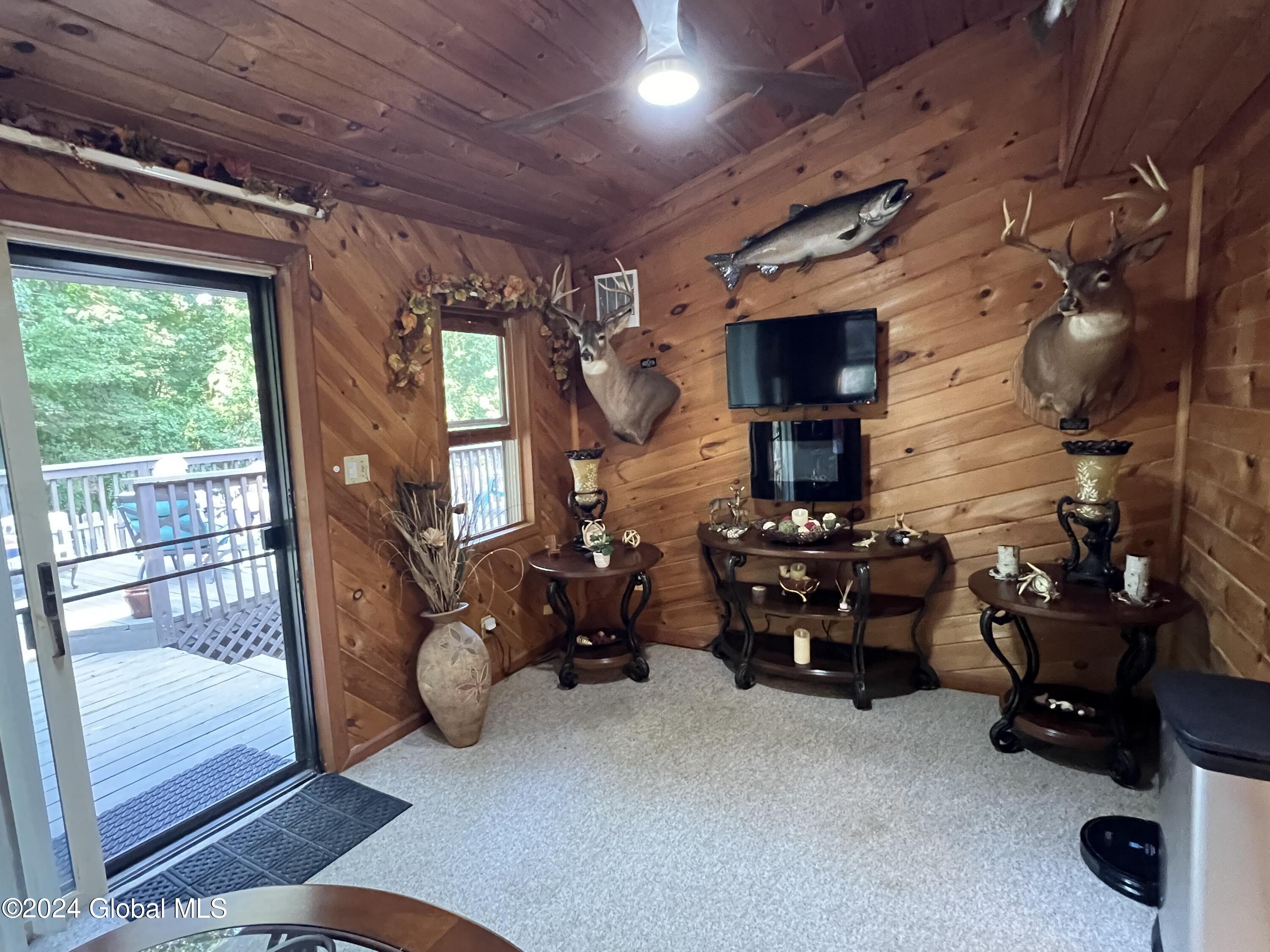 35 Meadow Rue Place Malta, NY 12020 - Photo 26 of 52 Photo Sep 04 2024, 4 00 25 PM