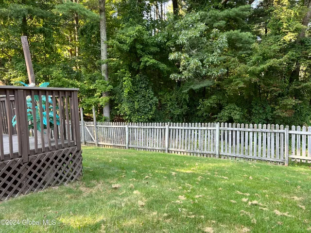 $2,350 | 35 Meadow Rue Place, Malta, NY 12020