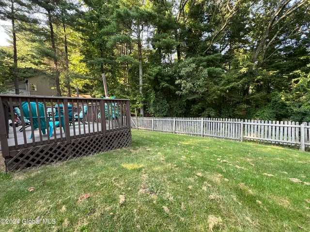 $2,350 | 35 Meadow Rue Place, Malta, NY 12020