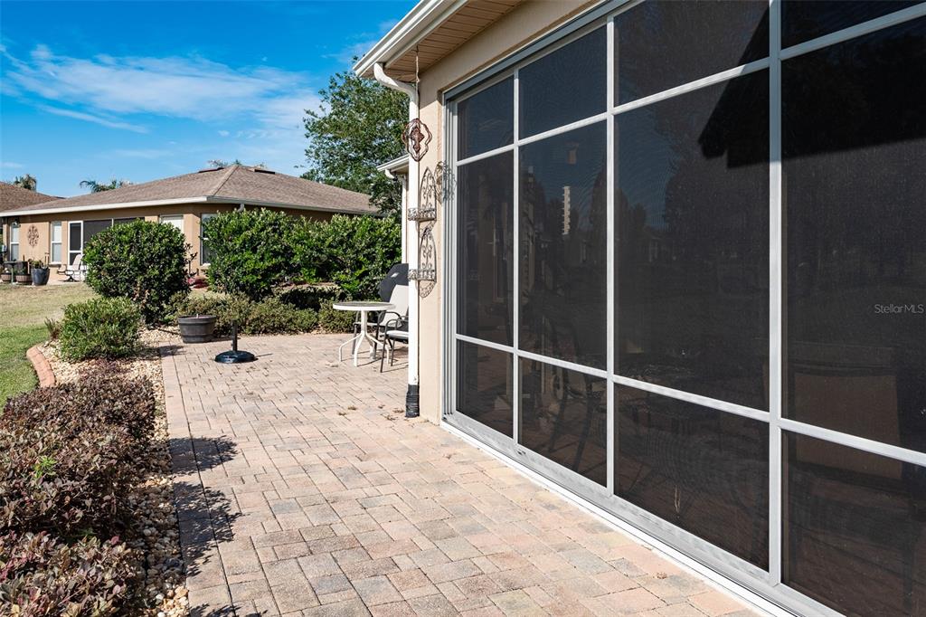 15525 Southwest 14th Avenue Road Ocala, FL 34473 - Photo 59 of 75 a view of balcony with a potted plant