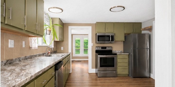 6048 Clearfork Road Bastian, VA 24314 - Photo 5 of 12 Gallery Image 5