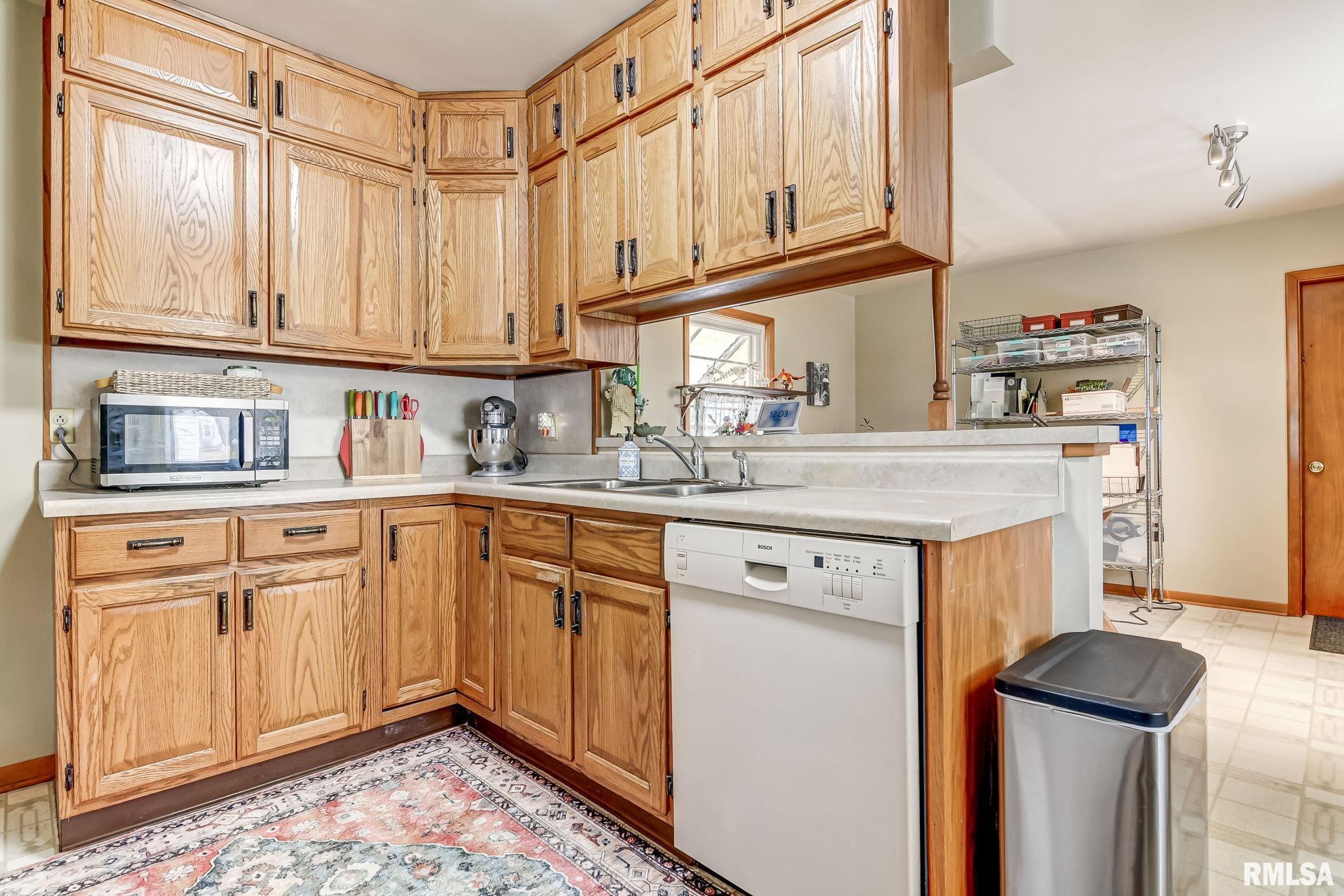 821 East Percy Avenue Springfield, IL 62702 - Photo 20 of 30 Gallery Image 20