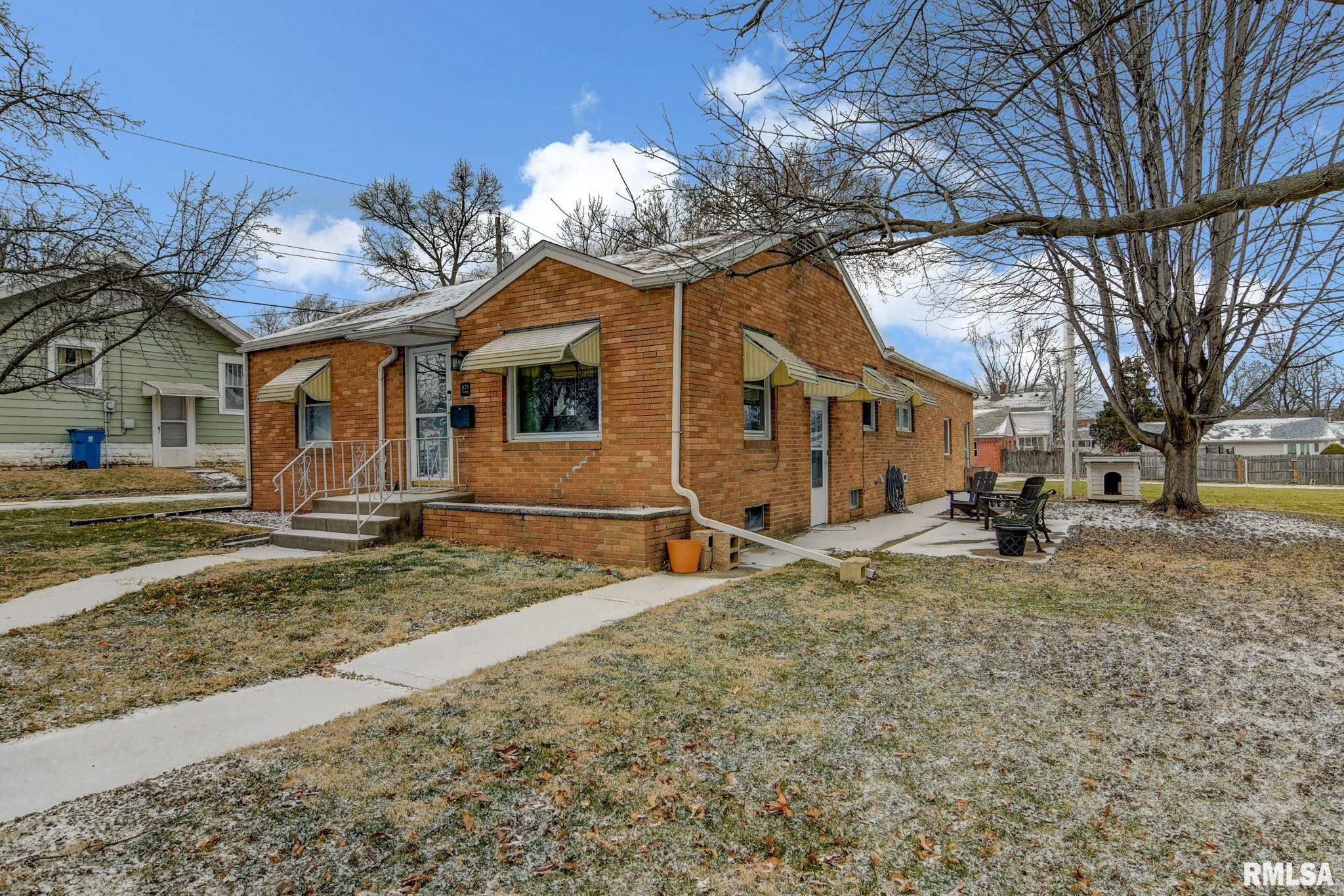 821 East Percy Avenue Springfield, IL 62702 - Photo 3 of 30 Gallery Image 3