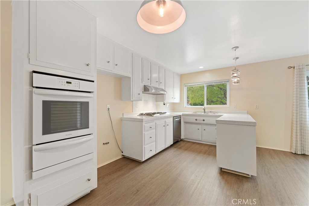 4694 Walnut Avenue Simi Valley, CA 93063 - Photo 15 of 64