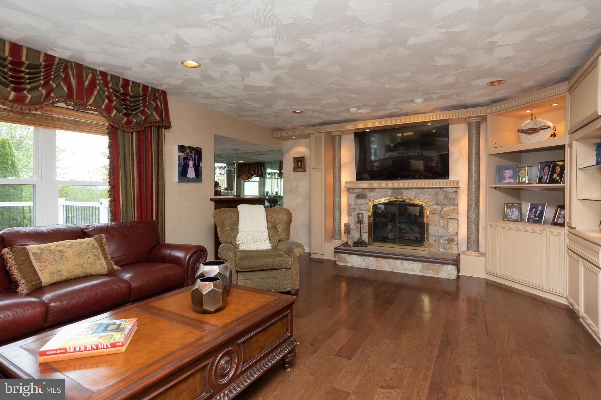 715 Signal Hill Road Dresher, PA 19025 - Photo 17 of 76 Family room