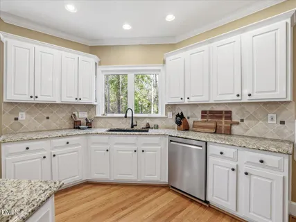 $1,200,000 | 506 Midenhall Way, Cary, NC 27513