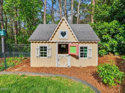 $1,200,000 | 506 Midenhall Way, Cary, NC 27513