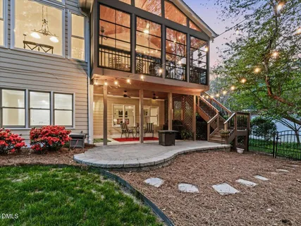 $1,200,000 | 506 Midenhall Way, Cary, NC 27513