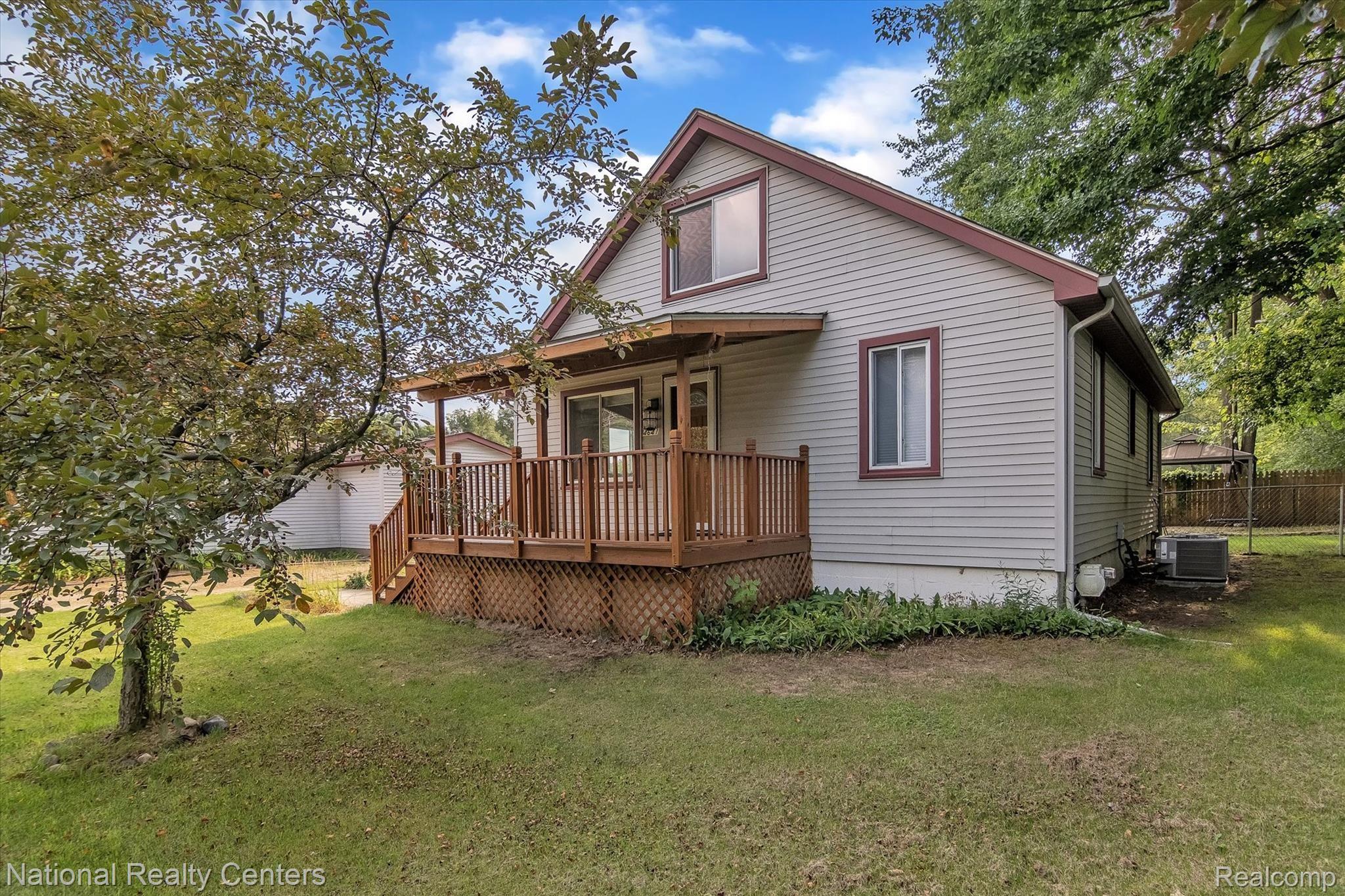 4641 Clintonville Road Clarkston, MI 48346 - Photo 2 of 40 02-4641-Clintonville-Rd-WindowStill-Real-Estate-Photography-2.jpg