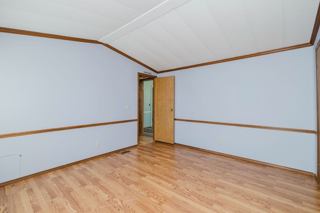 4 Emerald Place Raynham, MA 02767 - Photo 18 of 37