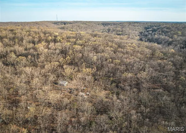 $99,000 | 83 Minx Vly Drive, Roach, MO 65787