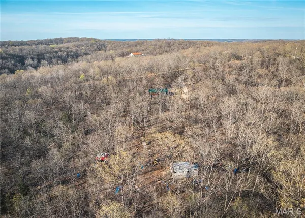 $99,000 | 83 Minx Vly Drive, Roach, MO 65787