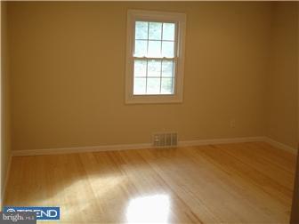 517 Devon Road Moorestown, NJ 08057 - Photo 8 of 11