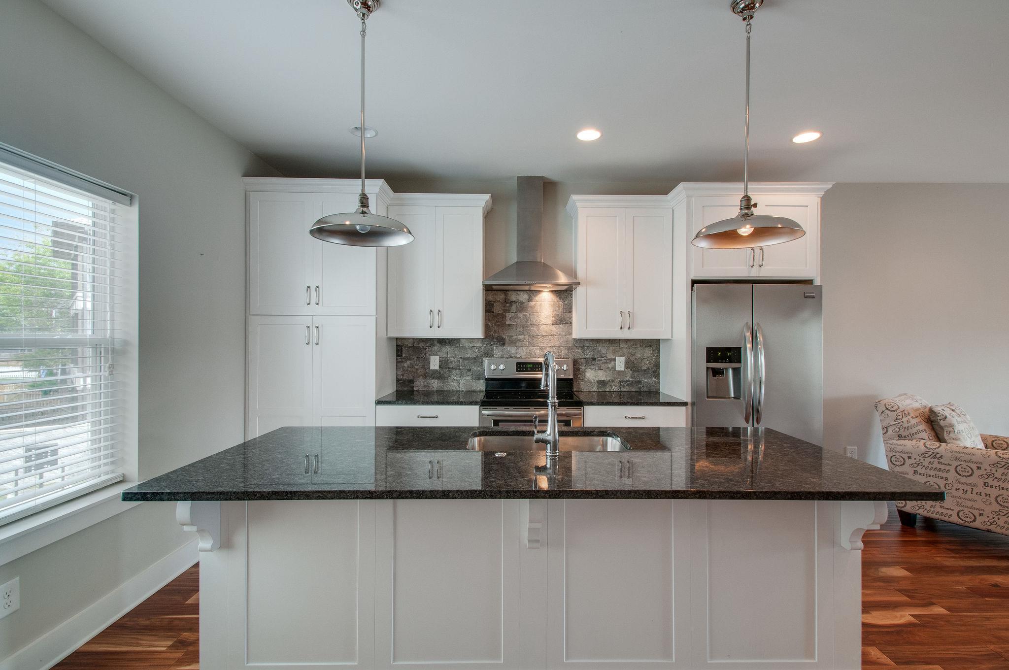 5604 Morrow Road Nashville, TN 37209 - Photo 10 of 28 Gallery Image 10