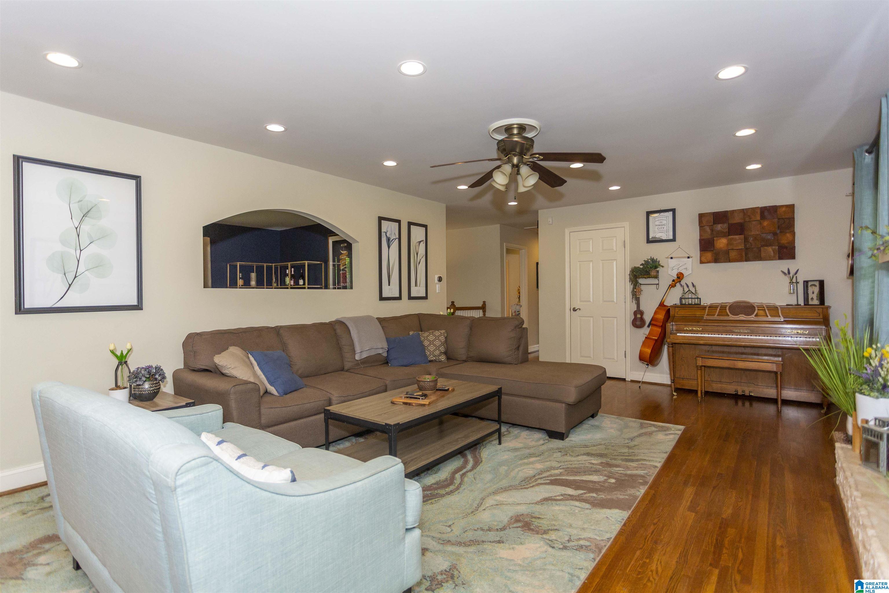 912 Ivawood Road Birmingham, AL 35210 - Photo 6 of 44