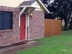 $1,700 | 11901 Swearingen Drive, Unit 130, Austin, TX 78758