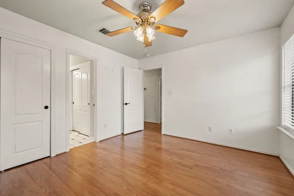 $1,700 | 11901 Swearingen Drive, Unit 130, Austin, TX 78758