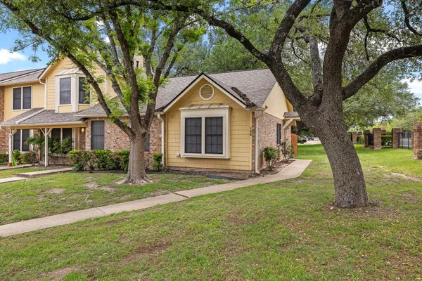 $1,700 | 11901 Swearingen Drive, Unit 130, Austin, TX 78758