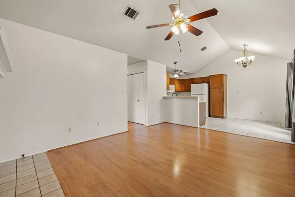 $1,700 | 11901 Swearingen Drive, Unit 130, Austin, TX 78758