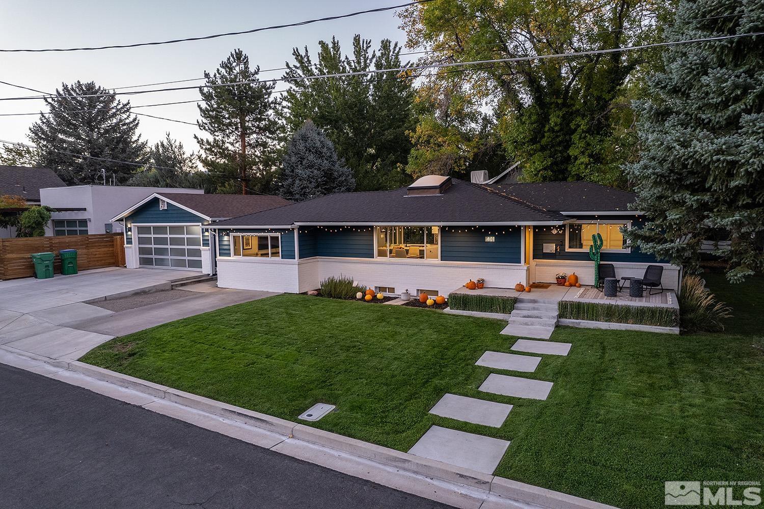 401 Brown Street Reno, NV 89509 - Photo 40 of 40 a front view of a house with a yard