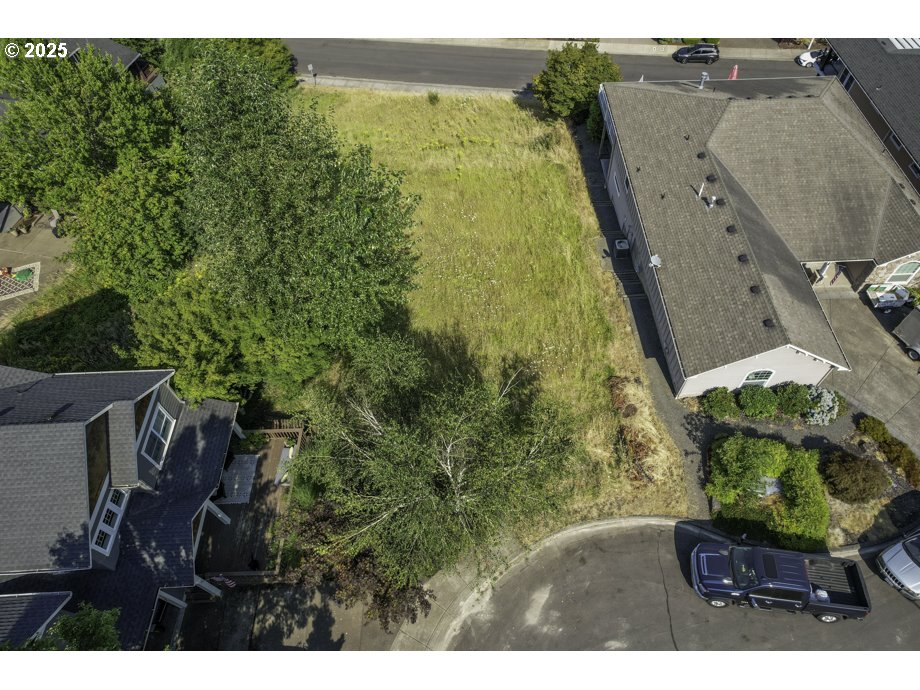 2765 Prominent Court South Salem, OR 97302 - Photo 16 of 16 a view of an outdoor space