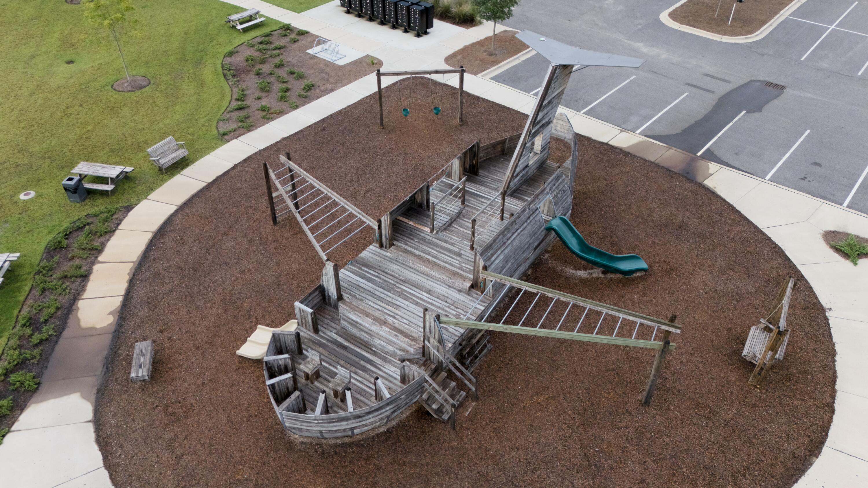 102 Split Leaf Lane Summerville, SC 29483 - Photo 24 of 26 11d