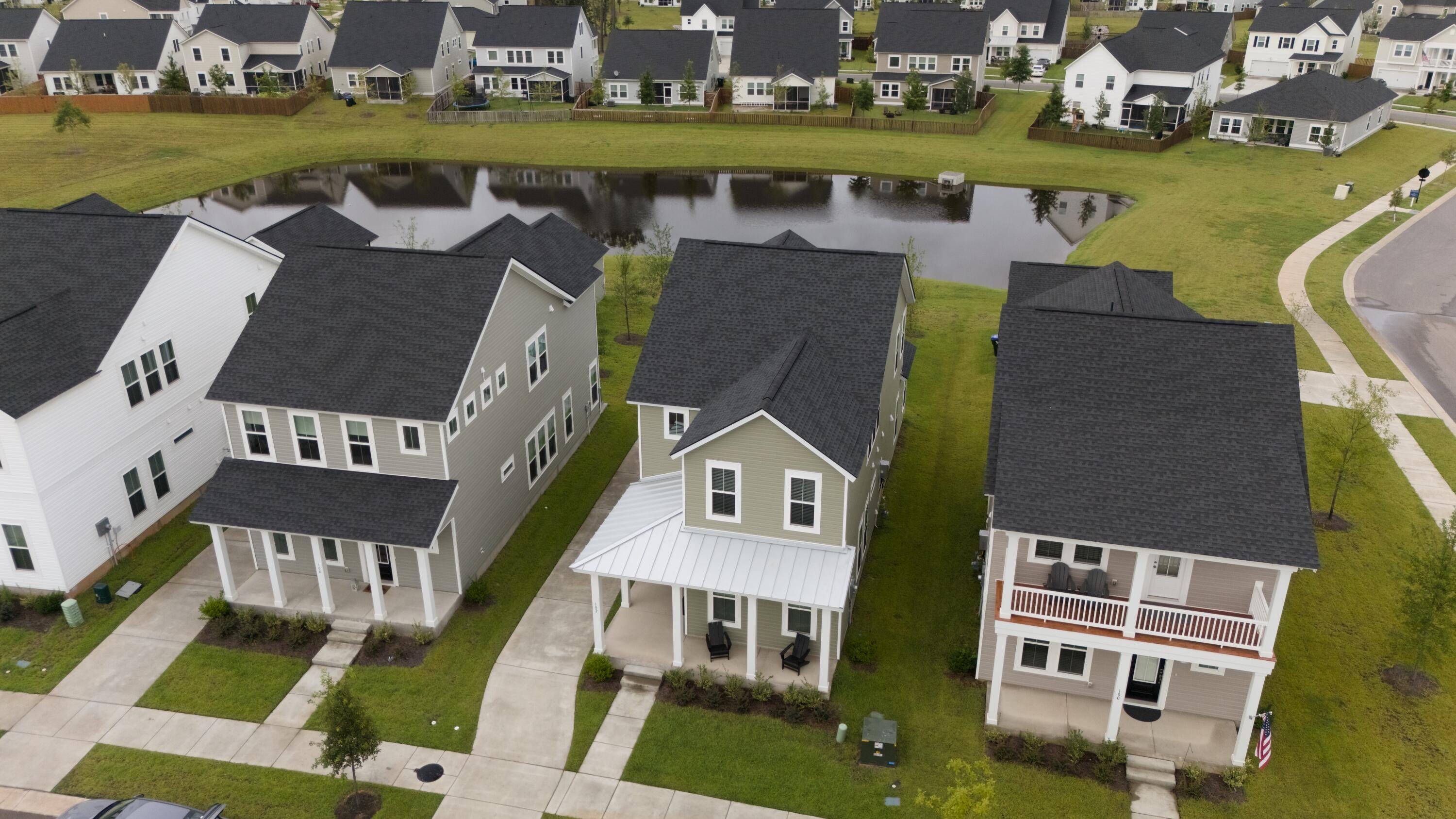 102 Split Leaf Lane Summerville, SC 29483 - Photo 3 of 26 9d