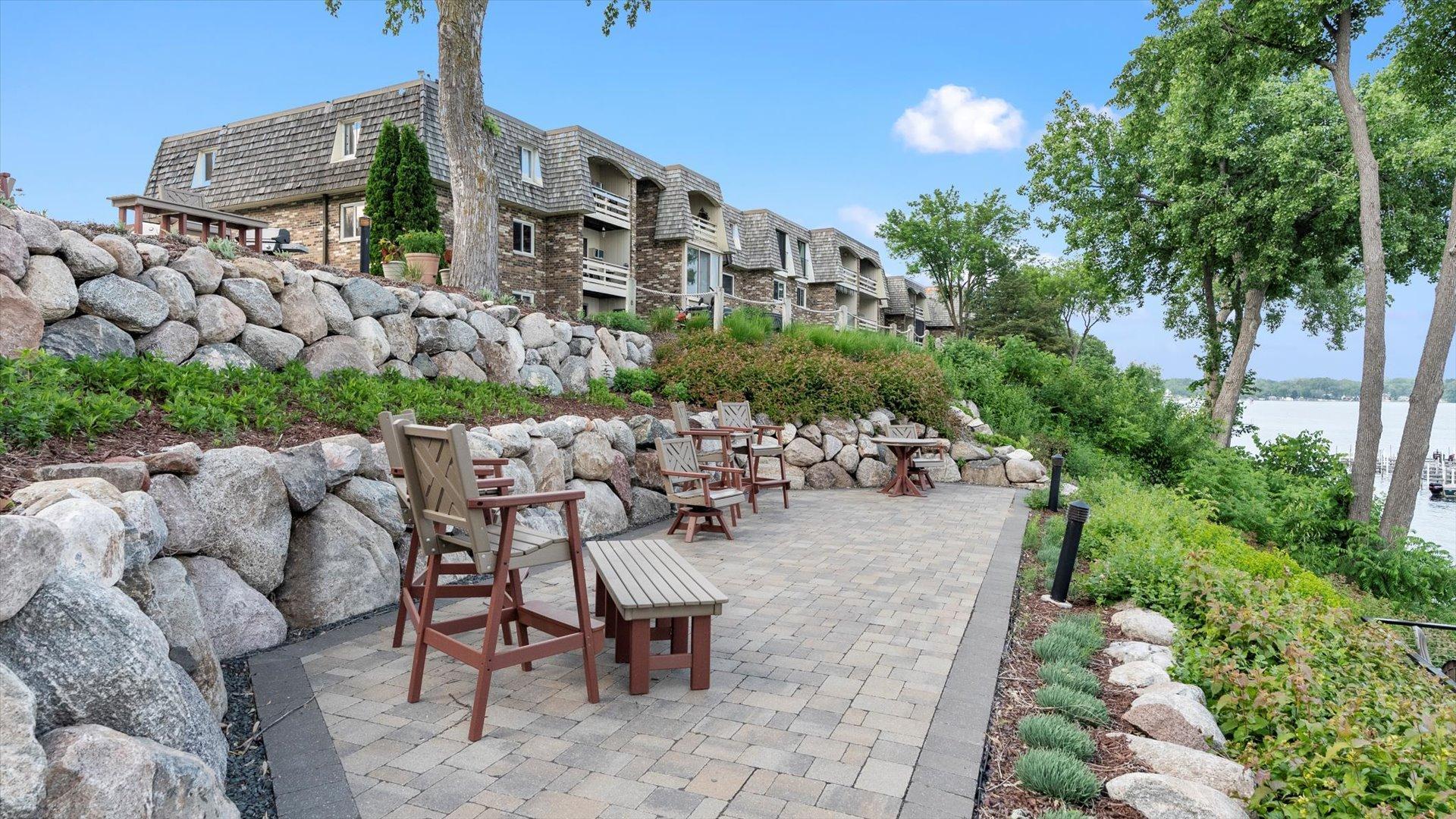 4397 Wilshire Boulevard, Unit E305 Mound, MN 55364 - Photo 2 of 53