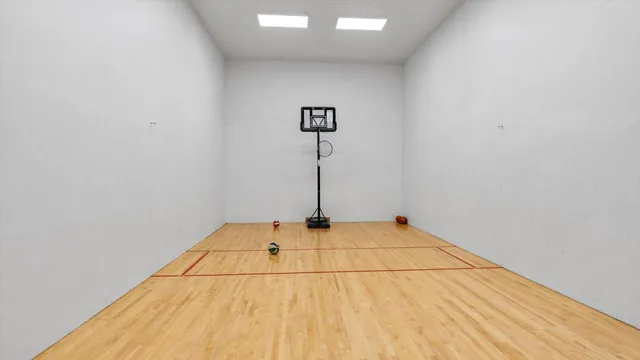 $229,900 | 4397 Wilshire Boulevard, Unit E305, Mound, MN 55364