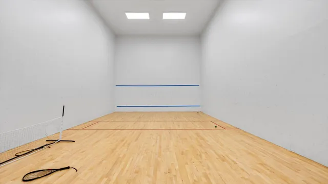 $229,900 | 4397 Wilshire Boulevard, Unit E305, Mound, MN 55364