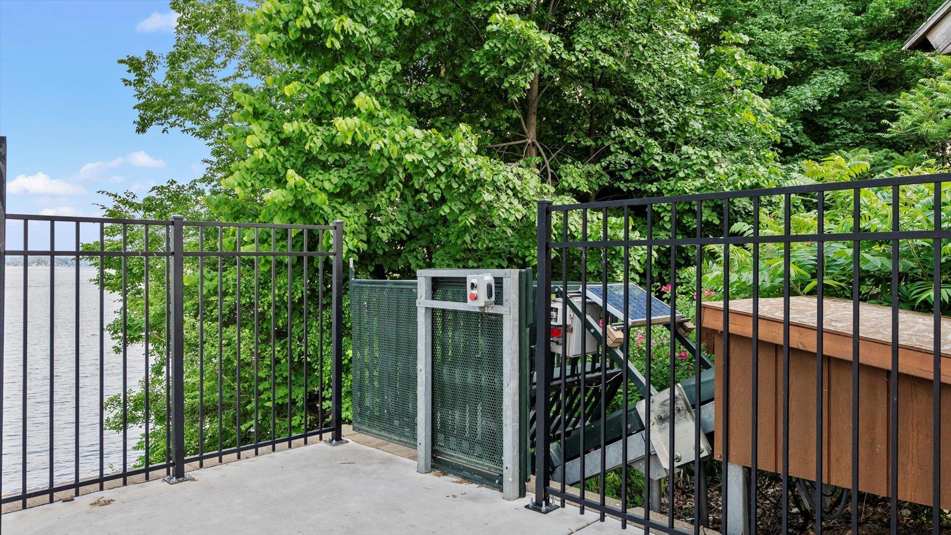 4397 Wilshire Boulevard, Unit E305 Mound, MN 55364 - Photo 39 of 53