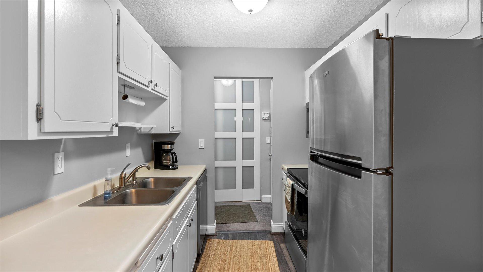 4397 Wilshire Boulevard, Unit E305 Mound, MN 55364 - Photo 8 of 53