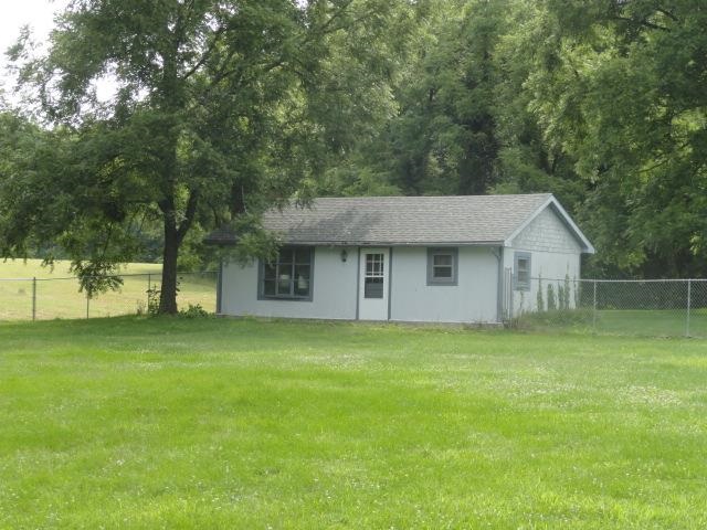 1565 Pea Ridge Road Spencer, IN 47460 - Photo 12 of 16
