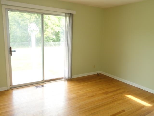 1565 Pea Ridge Road Spencer, IN 47460 - Photo 9 of 16