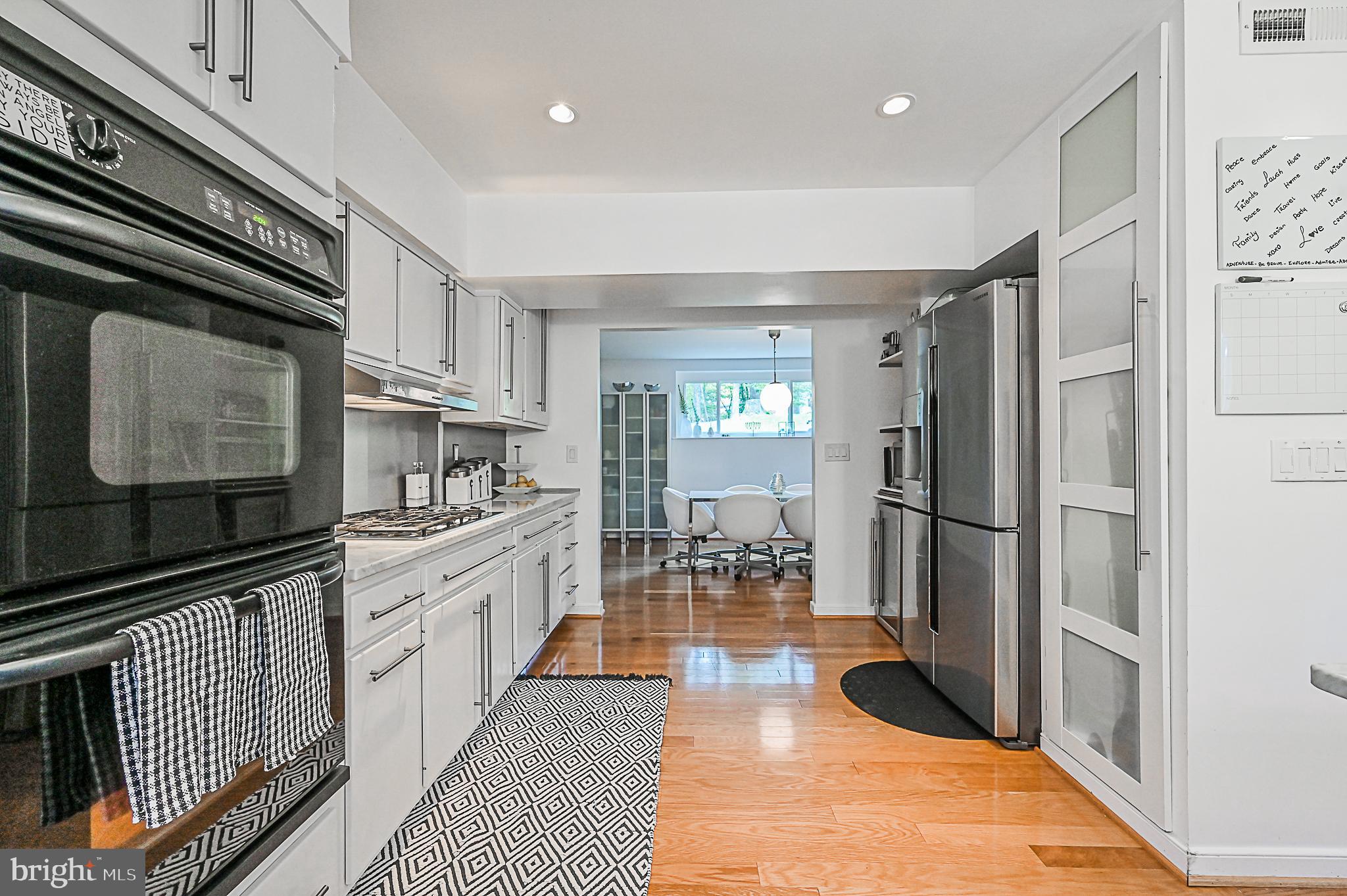 11105 Bybee Street Silver Spring, MD 20902 - Photo 3 of 44 Gallery Image 3