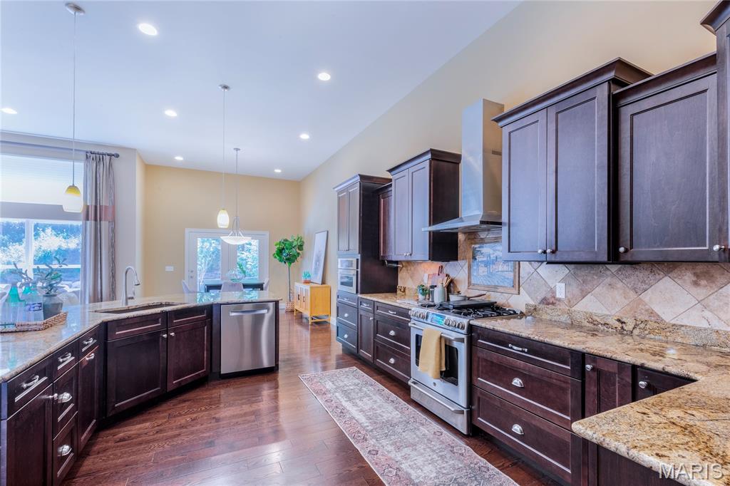 1090 Bridleridge Crossing Spur High Ridge, MO 63049 - Photo 13 of 51