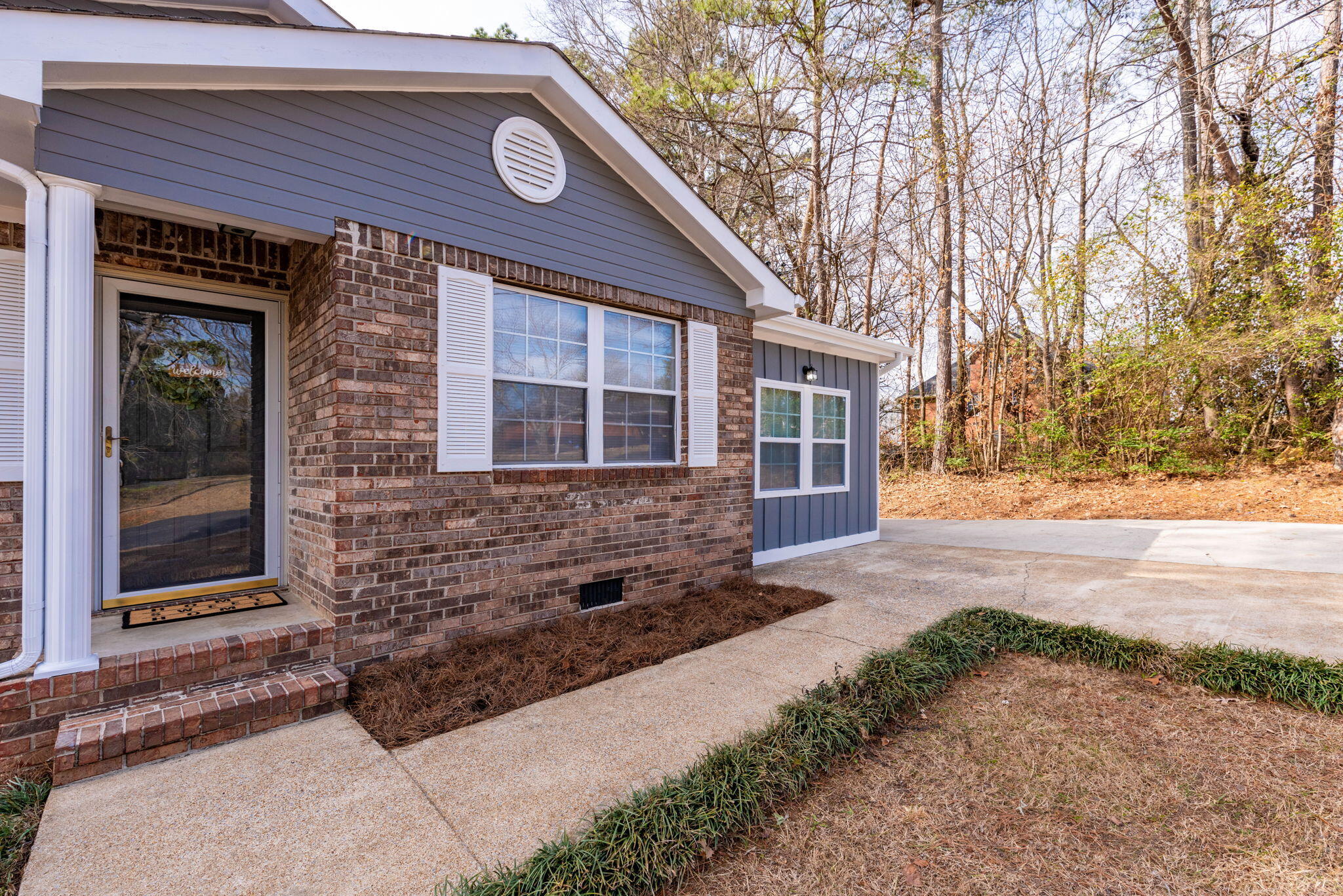 5167 Irvin Road Chattanooga, TN 37416 - Photo 4 of 29 30-web-or-mls-DSC_1916