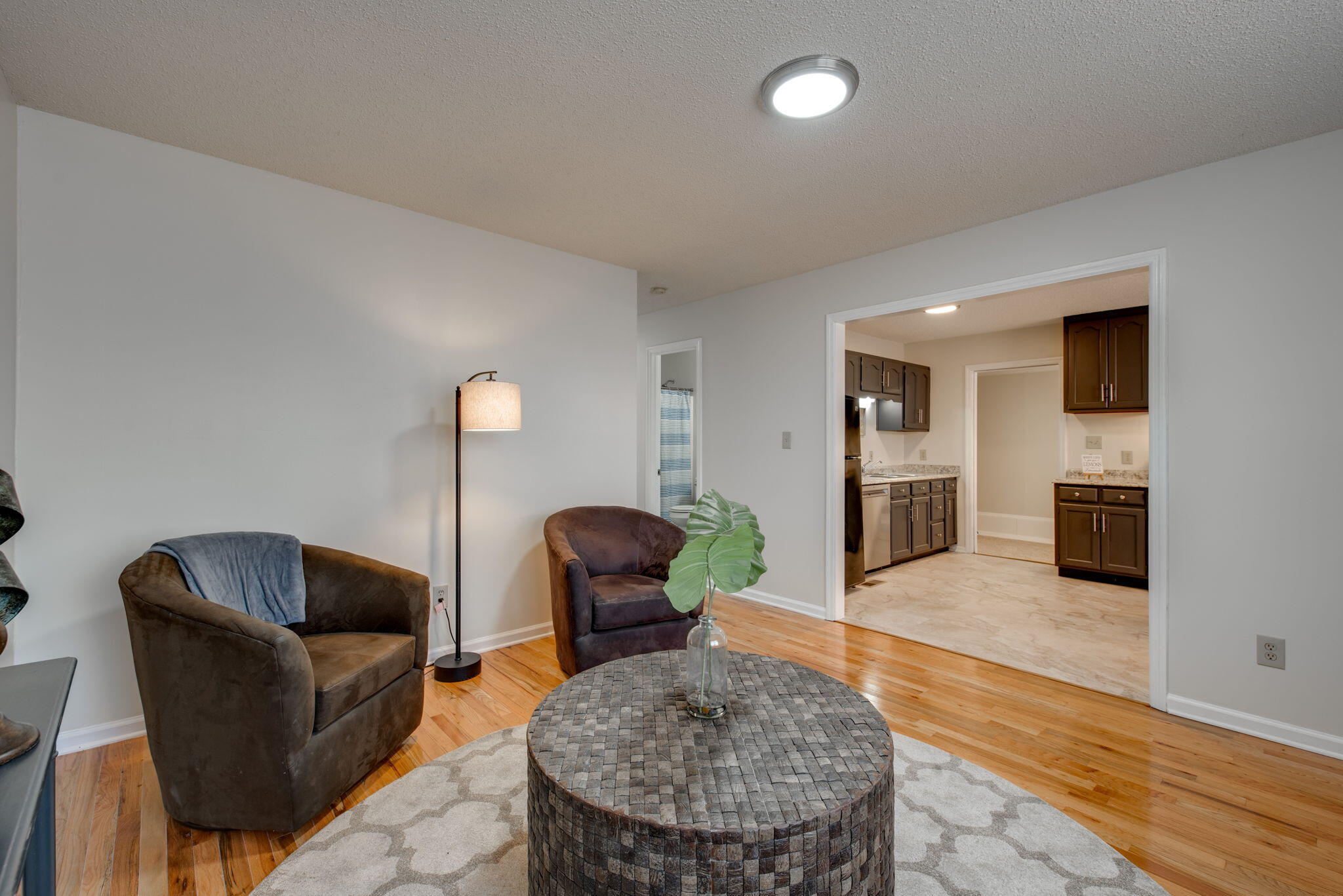 5167 Irvin Road Chattanooga, TN 37416 - Photo 8 of 29 6-web-or-mls-DSC_1851