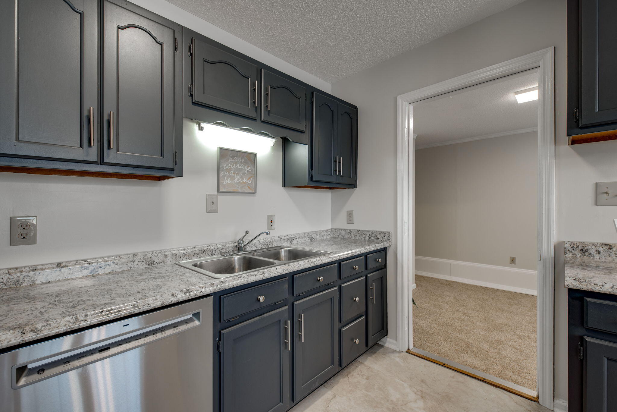 5167 Irvin Road Chattanooga, TN 37416 - Photo 10 of 29 24-web-or-mls-DSC_1905