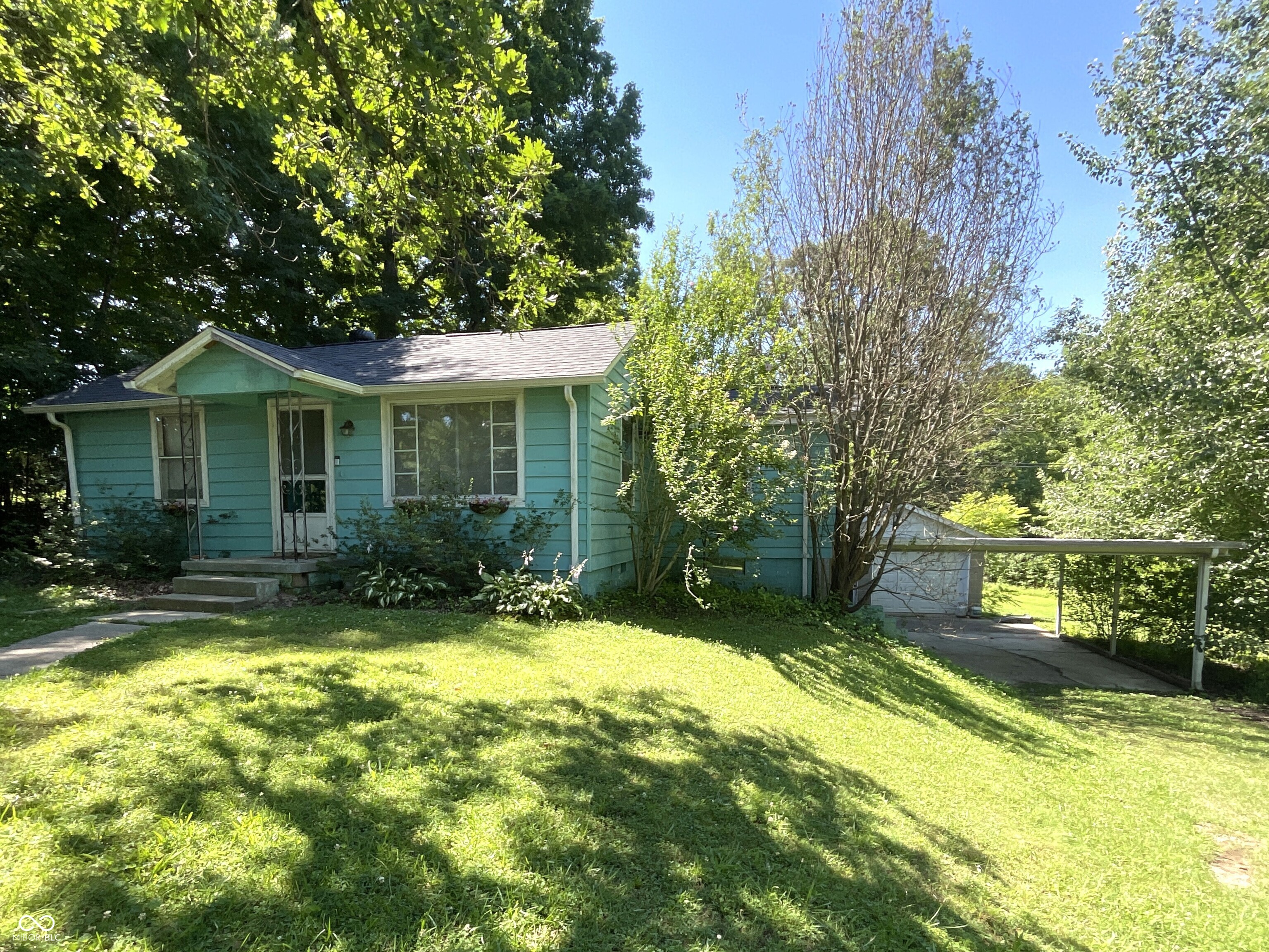 1526 Freeman Road Spencer, IN 47460 - Photo 1 of 25