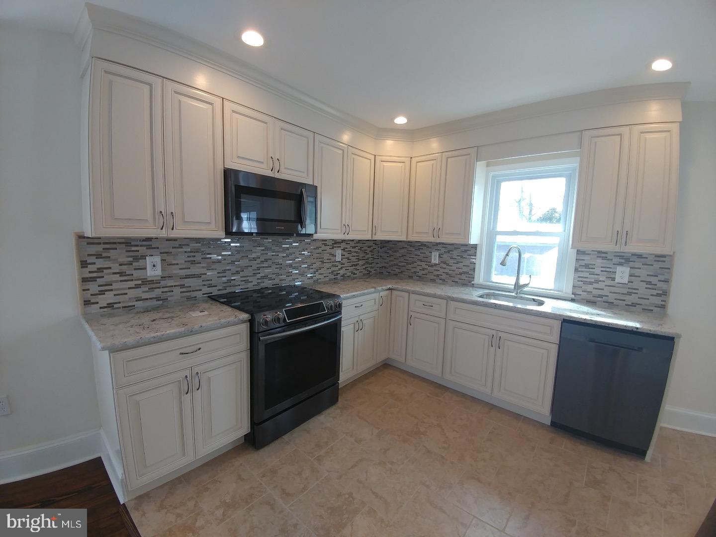 2123 State Rd. Bensalem, PA 19020 - Photo 5 of 20 Gallery Image 5