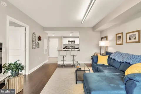 $399,000 | 2451 Midtown Avenue, Unit 501, Alexandria, VA 22303