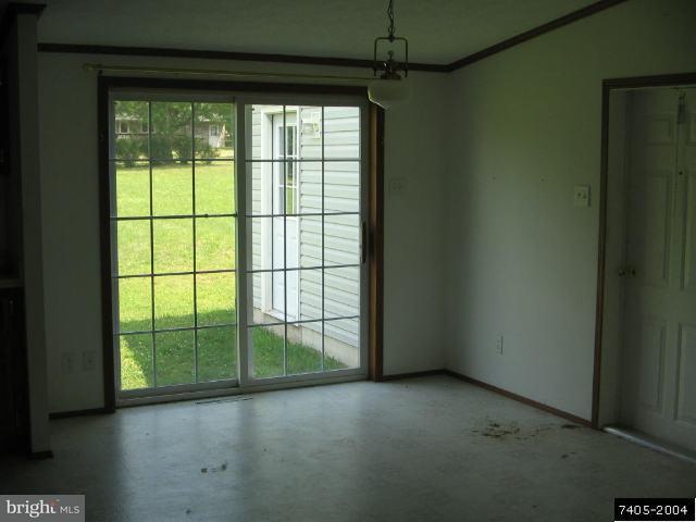 4085 Carlisle Road Dover, PA 17315 - Photo 7 of 9 Gallery Image 7