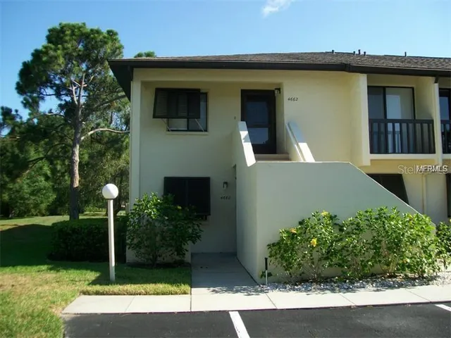 $1,795 | Undisclosed Address, Sarasota, FL 34235