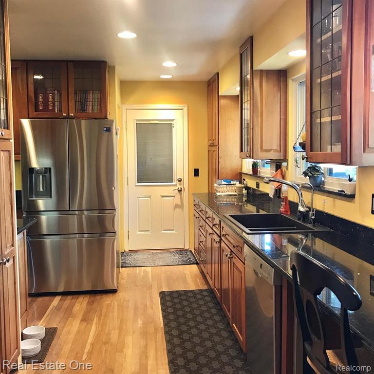 865 Viewland Drive Rochester Hills, MI 48309 - Photo 34 of 90