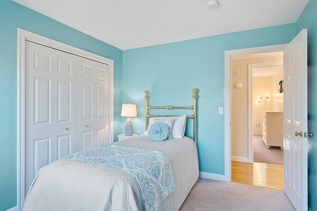 8 Autumn Ridge Road Berlin, MA 01503 - Photo 31 of 42 Gallery Image 31