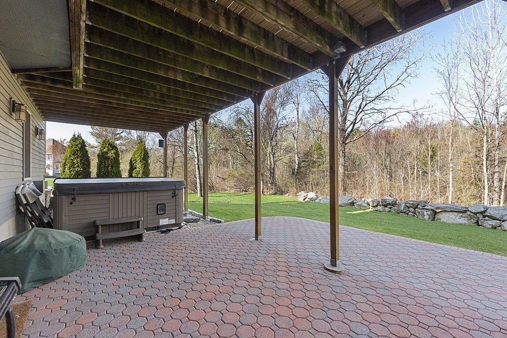 8 Autumn Ridge Road Berlin, MA 01503 - Photo 39 of 42 Gallery Image 39